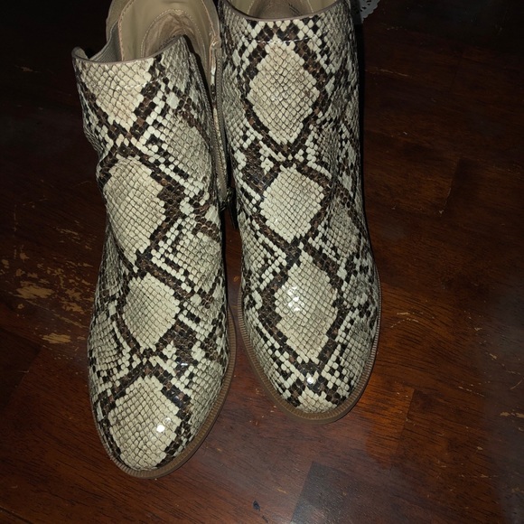 ALDO boots . Brand new! - Picture 2 of 4